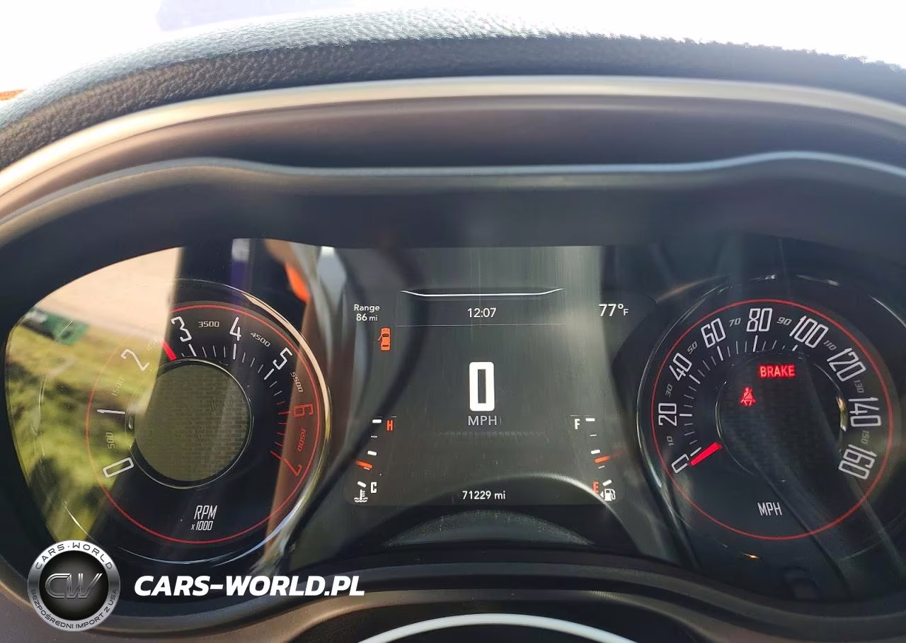 2019 Dodge Challenger R-T VIN:2C3CDZBTXKH679632 - 9