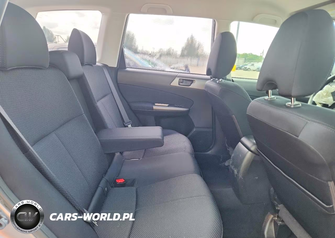 2012 Subaru Forester 2.5X VIN:JF2SHBBC6CH433124 - 11