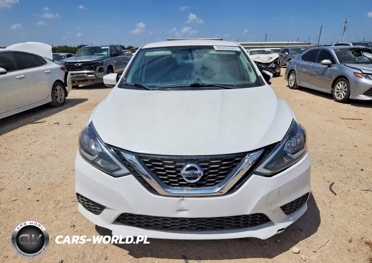 2017 Nissan Sentra S VIN:3N1AB7AP4HY369273 - 5