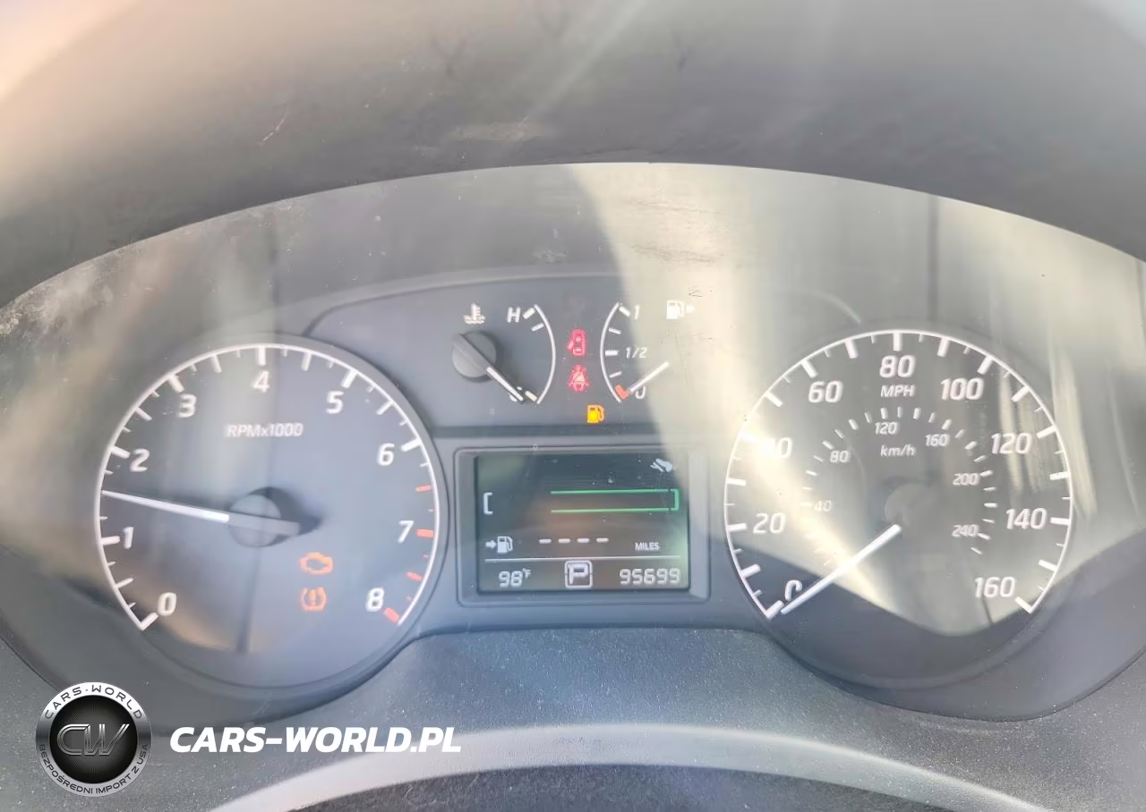 2017 Nissan Sentra S VIN:3N1AB7AP4HY369273 - 9