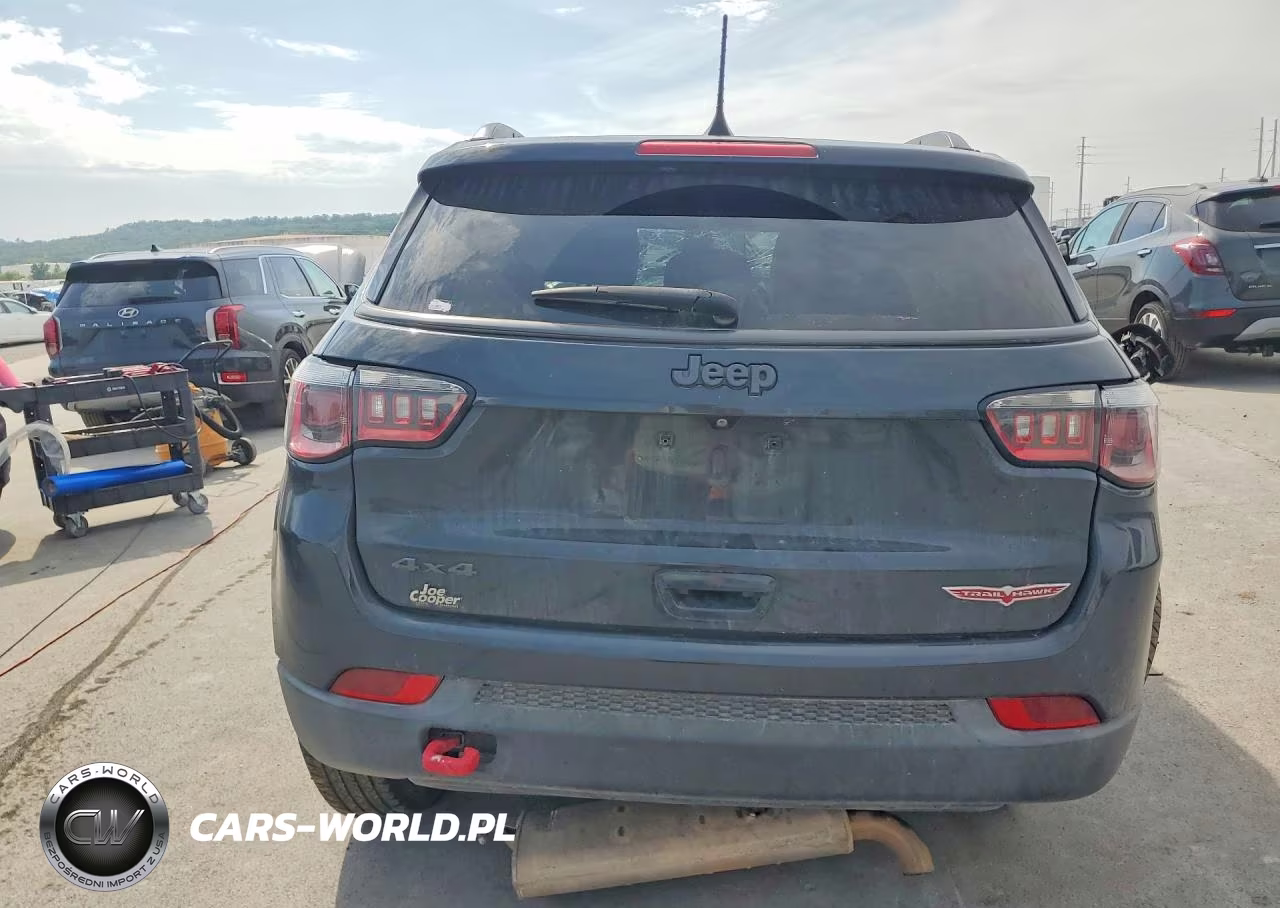 2018 Jeep Compass Trailhawk VIN:3C4NJDDB9JT211935 - 6