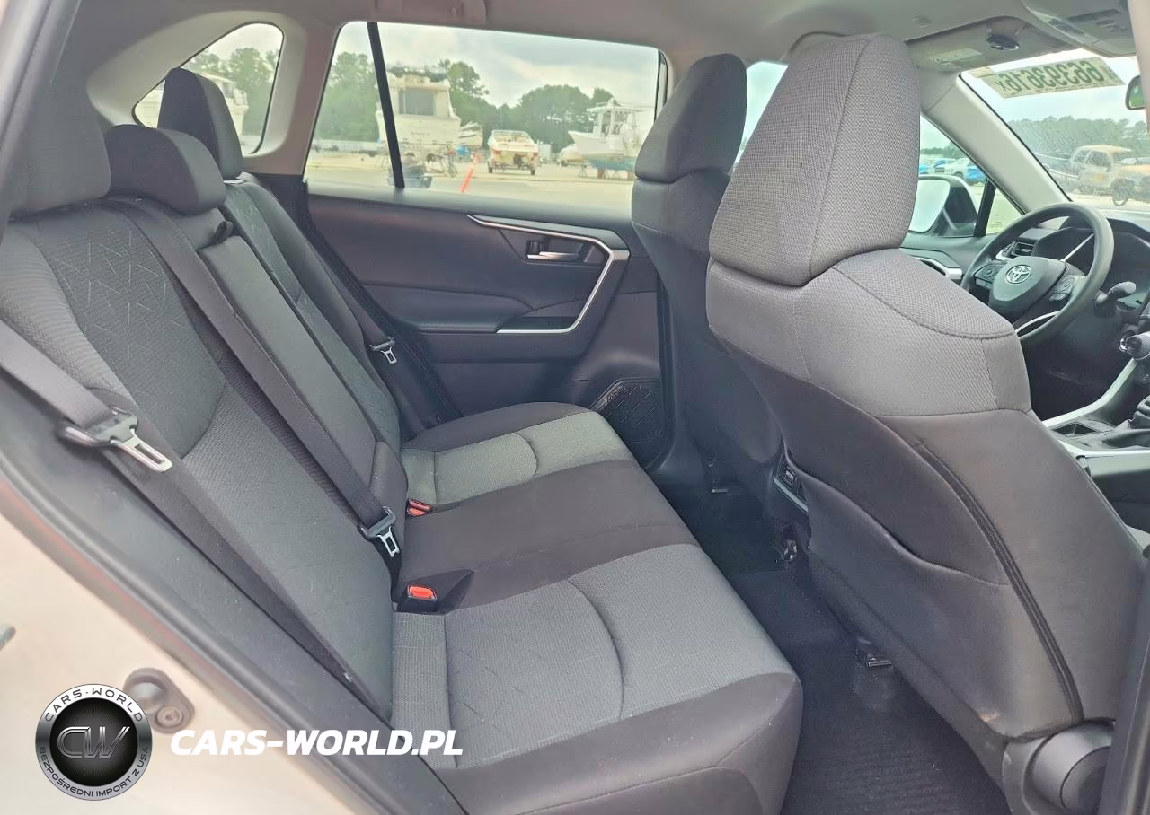 2024 Toyota Rav4 Xle VIN:2T3W1RFV5RC286064 - 11