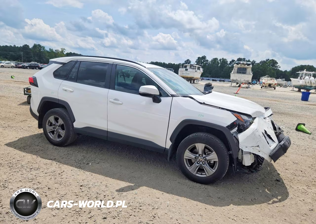 2024 Toyota Rav4 Xle VIN:2T3W1RFV5RC286064 - 4