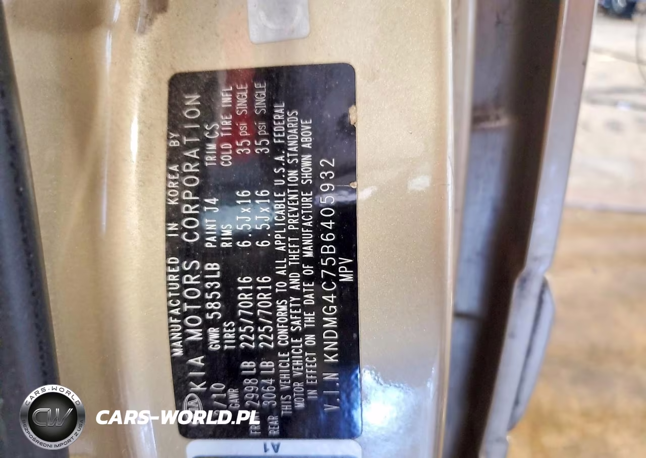 2011 Kia Sedona Lx VIN:KNDMG4C75B6405932 - 13