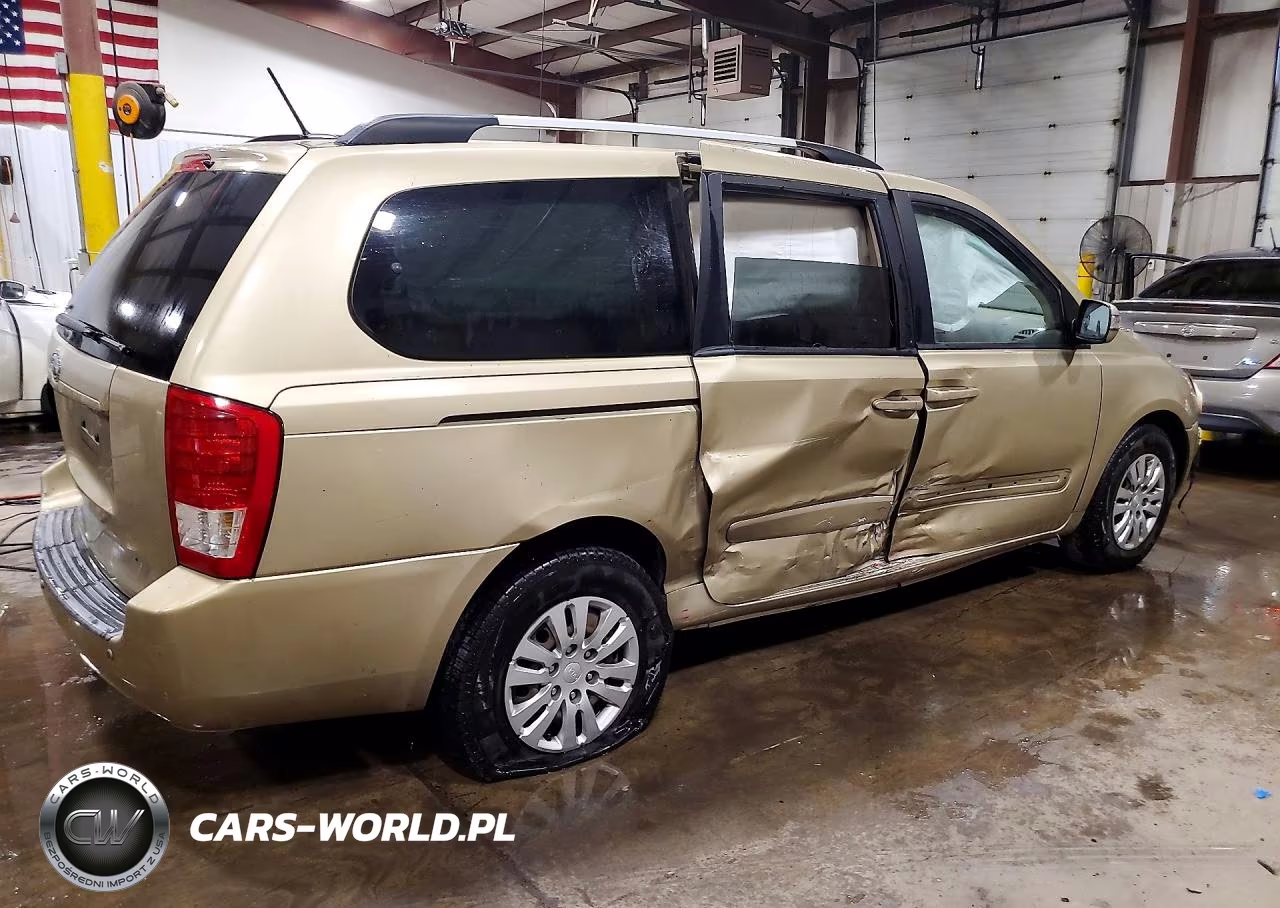 2011 Kia Sedona Lx VIN:KNDMG4C75B6405932 - 3