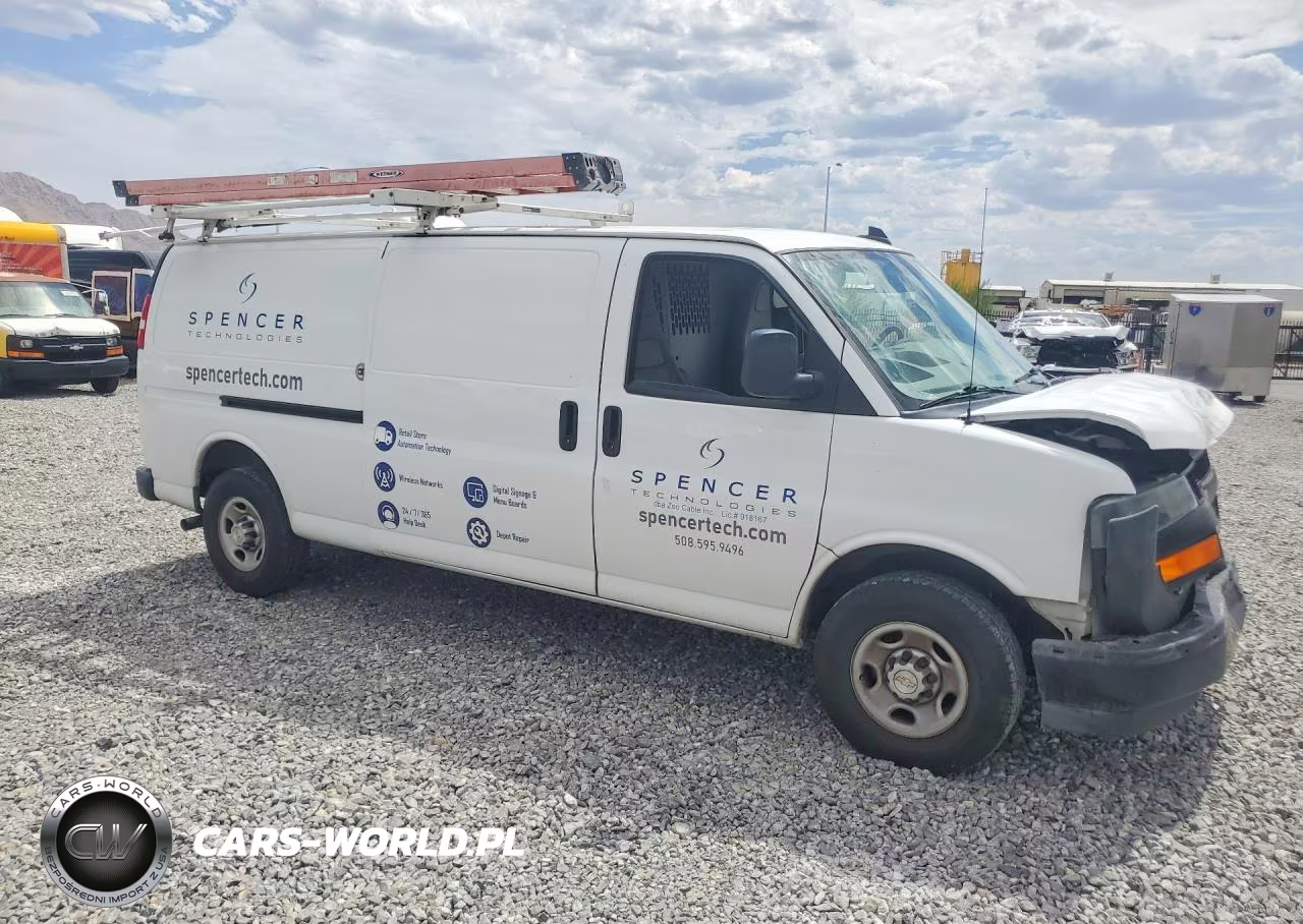 2023 Chevrolet Express G2500 VIN:1GCWGBFP6P1104521 - 4