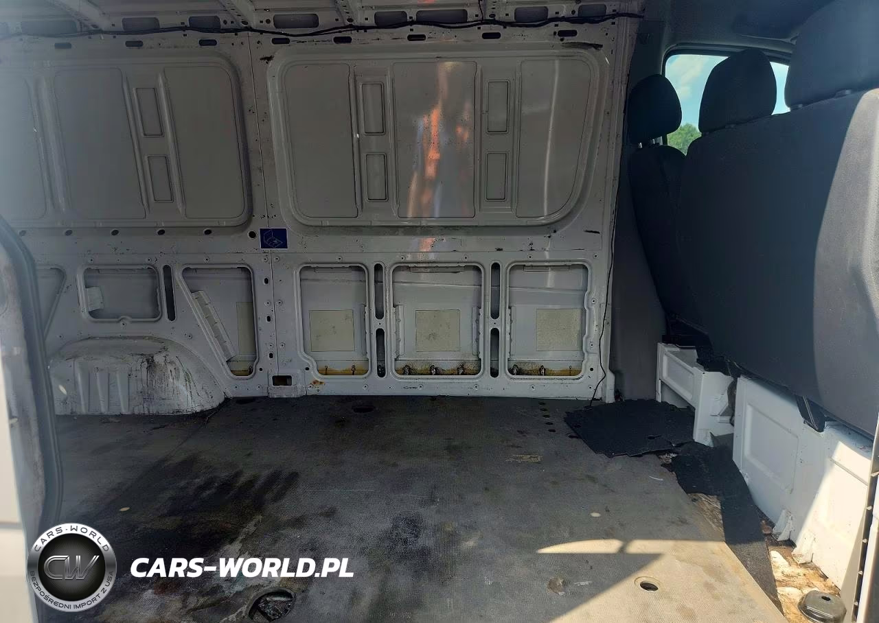 2012 Mercedes-Benz Sprinter 2500 VIN:WD3PE7CC0C5610268 - 11