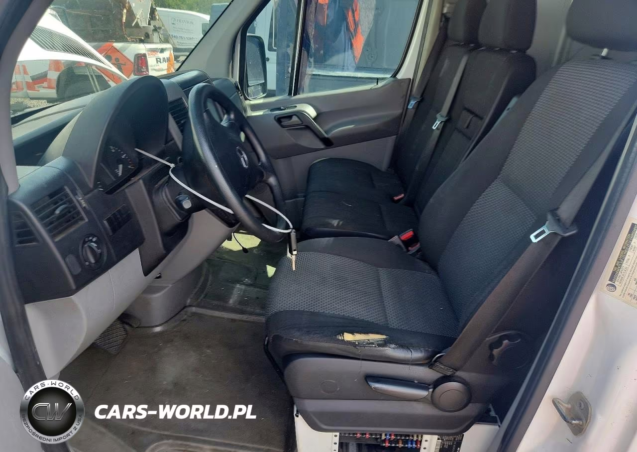 2012 Mercedes-Benz Sprinter 2500 VIN:WD3PE7CC0C5610268 - 7