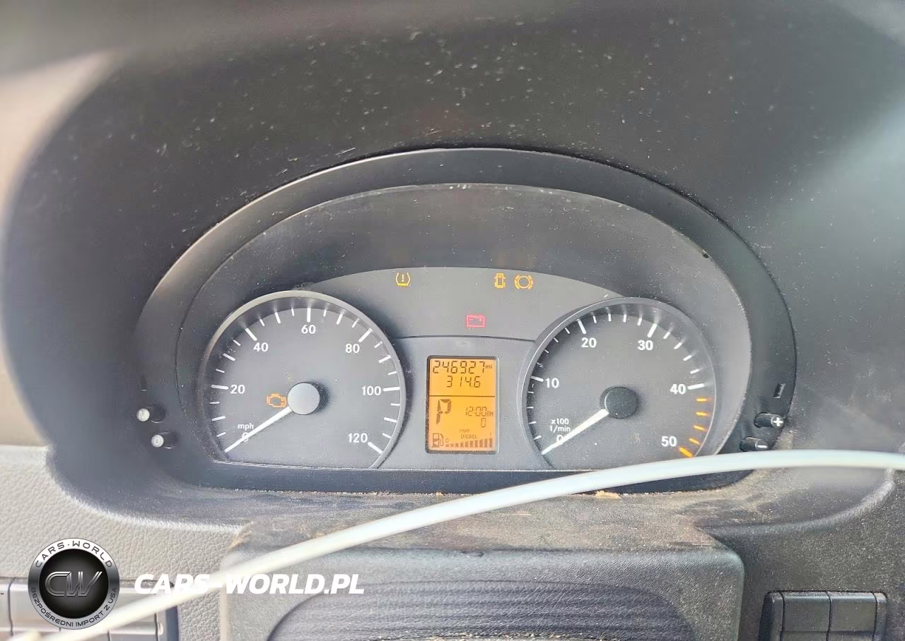 2012 Mercedes-Benz Sprinter 2500 VIN:WD3PE7CC0C5610268 - 9