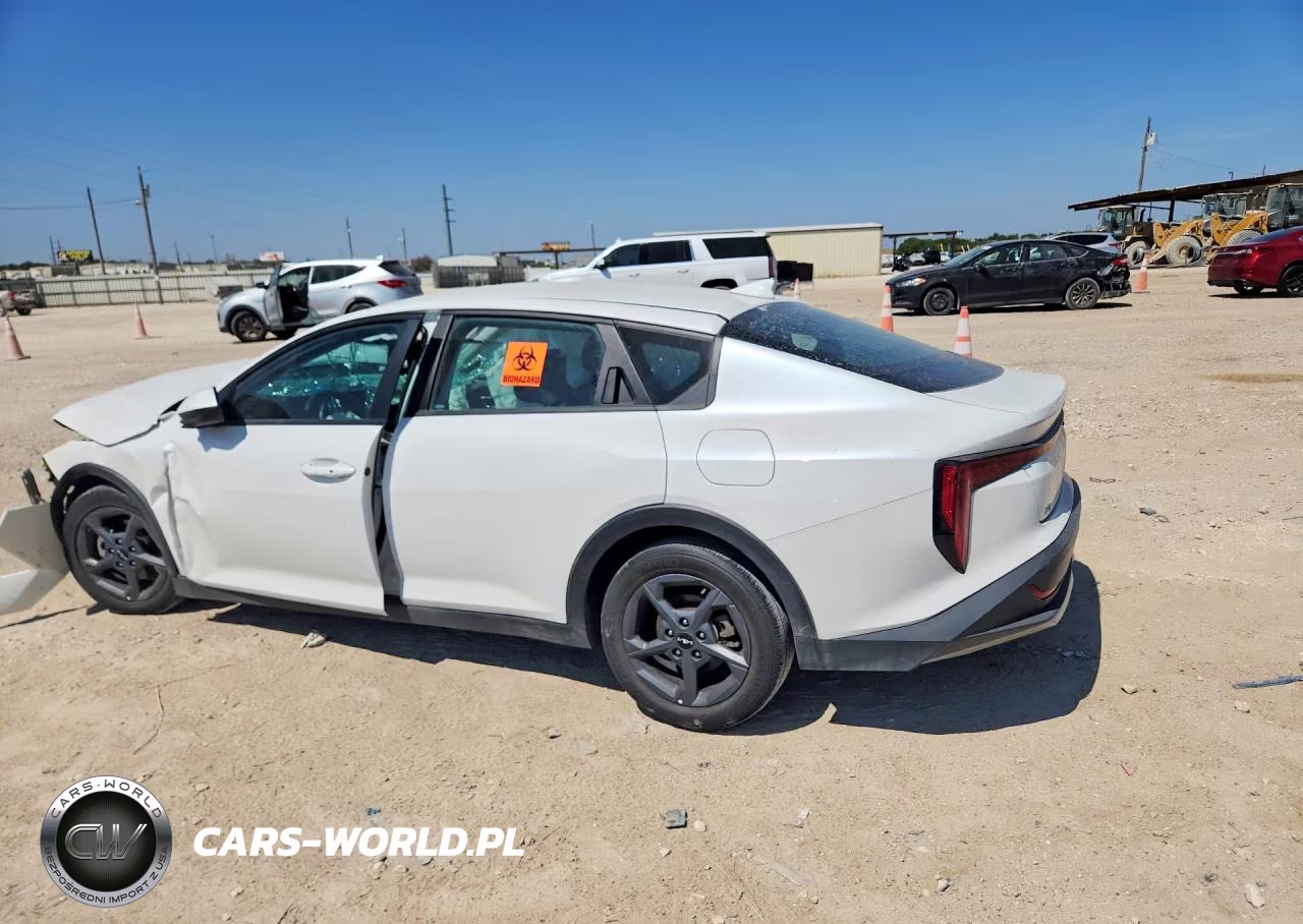2025 Kia K4 Lxs VIN:3KPFT4DE5SE087659 - 2