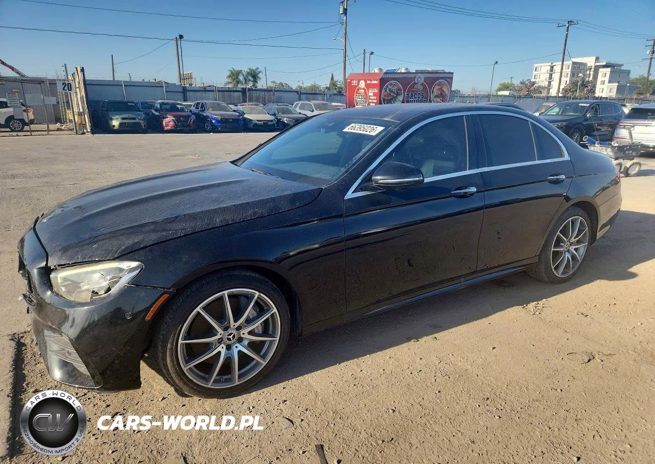 2022 Mercedes-Benz E 350 – zdjęcie 1 z 12