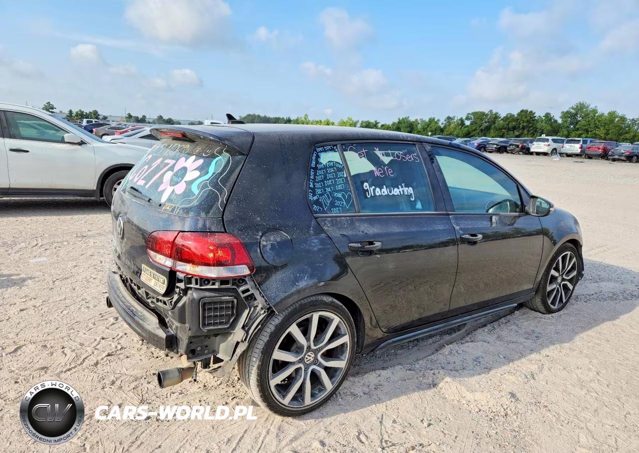 2014 Volkswagen Gti VIN:WVWHD7AJ2EW008743 - 3