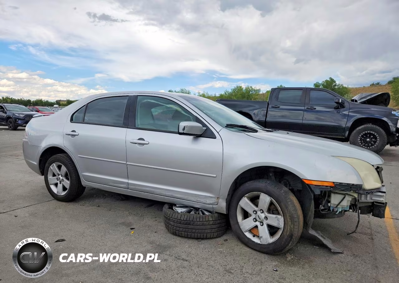 2009 Ford Fusion Se VIN:3FAHP07ZX9R198558 - 4
