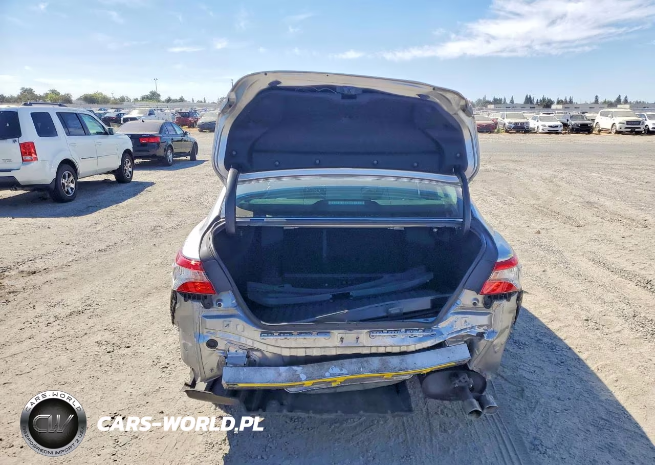 2018 Toyota Camry Se VIN:4T1B11HK1JU586392 - 6