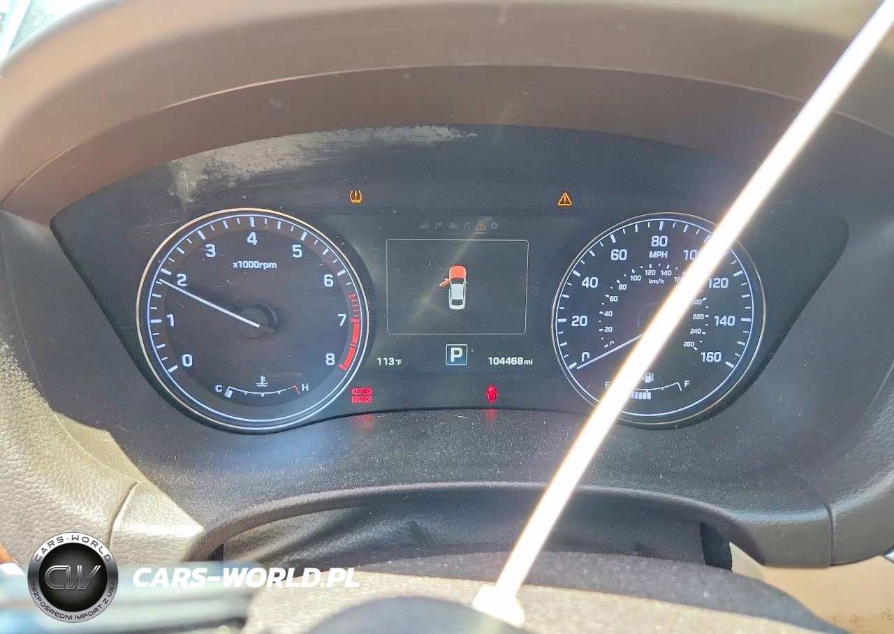 2017 Genesis G80 3.8 VIN:KMHGN4JE5HU185633 - 9