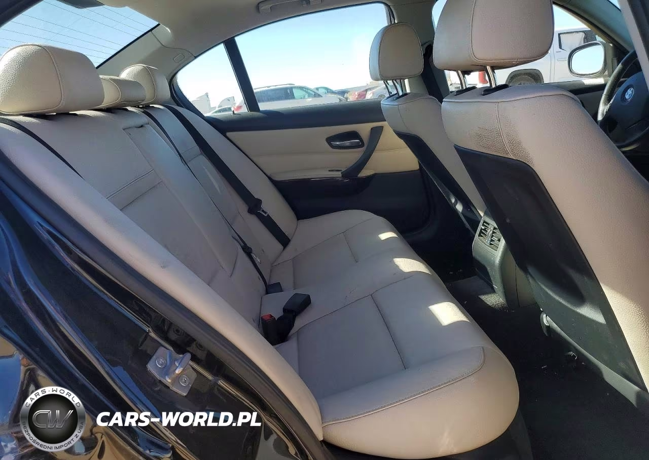 2011 BMW 328 Xi VIN:WBAPK7C58BF086910 - 10