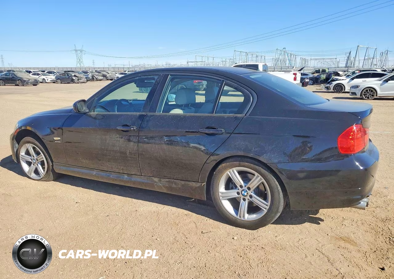 2011 BMW 328 Xi VIN:WBAPK7C58BF086910 - 2