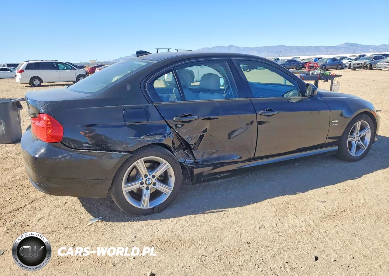 2011 BMW 328 Xi VIN:WBAPK7C58BF086910 - 3