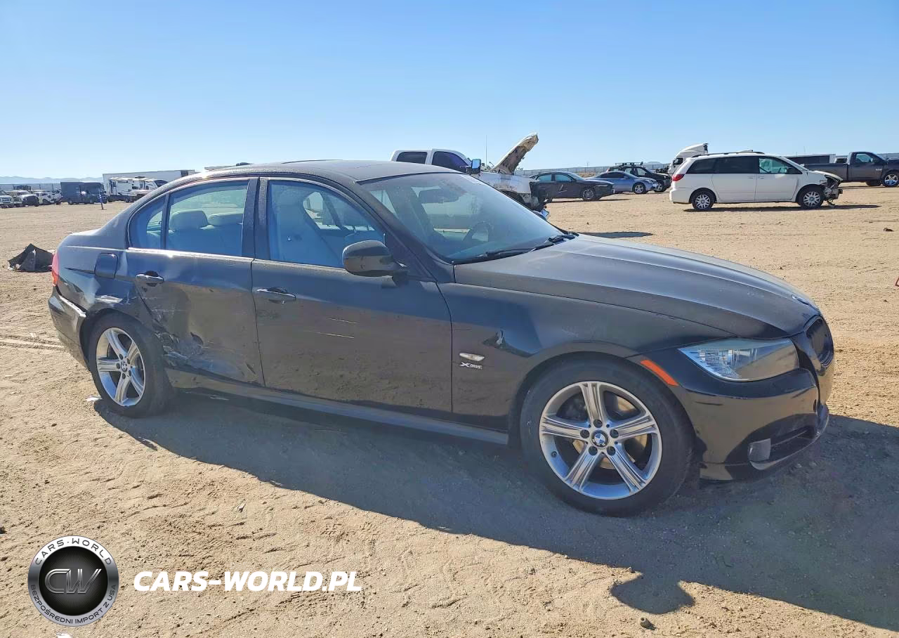 2011 BMW 328 Xi VIN:WBAPK7C58BF086910 - 4