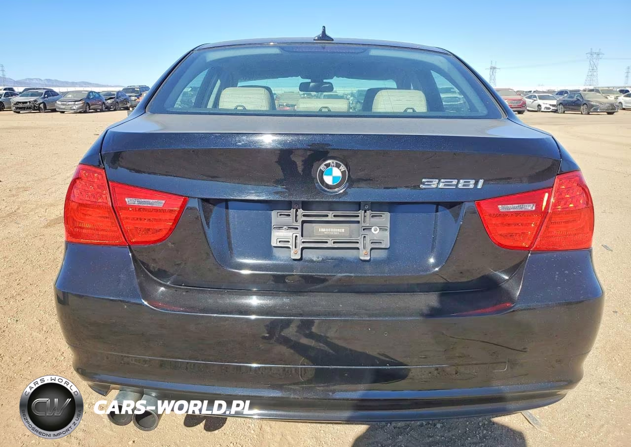 2011 BMW 328 Xi VIN:WBAPK7C58BF086910 - 6