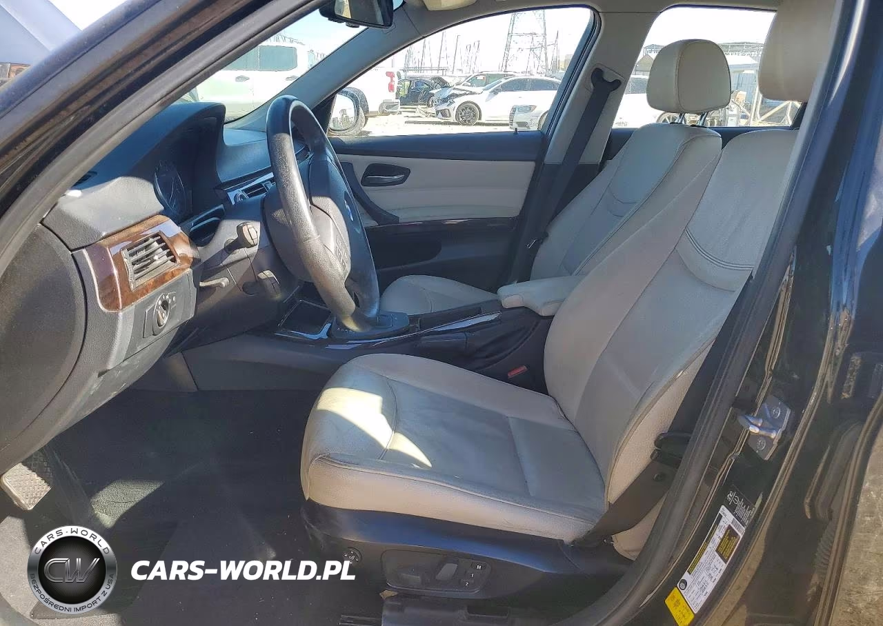 2011 BMW 328 Xi VIN:WBAPK7C58BF086910 - 7