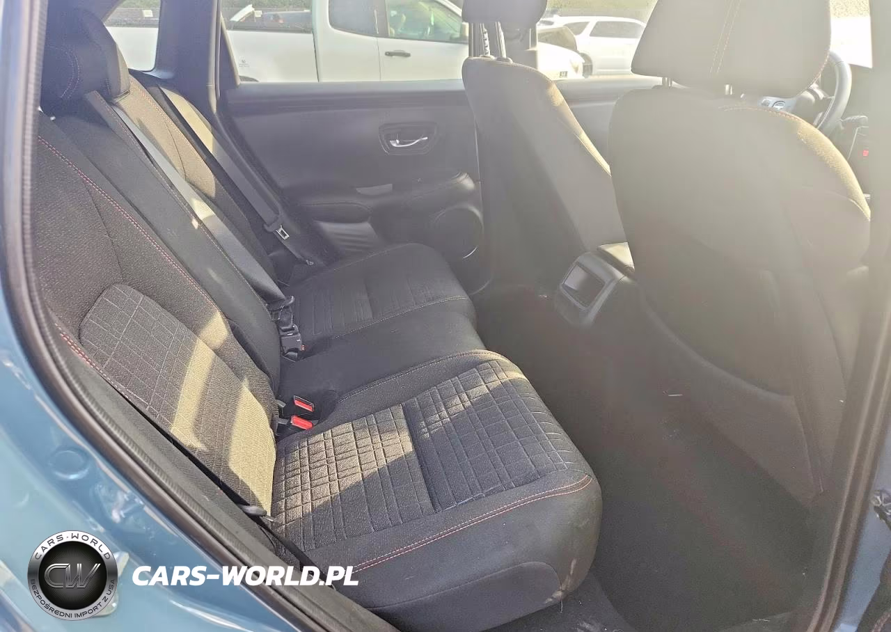 2026 Honda Hr-V Sport VIN:3CZRZ2H50TM756660 - 11