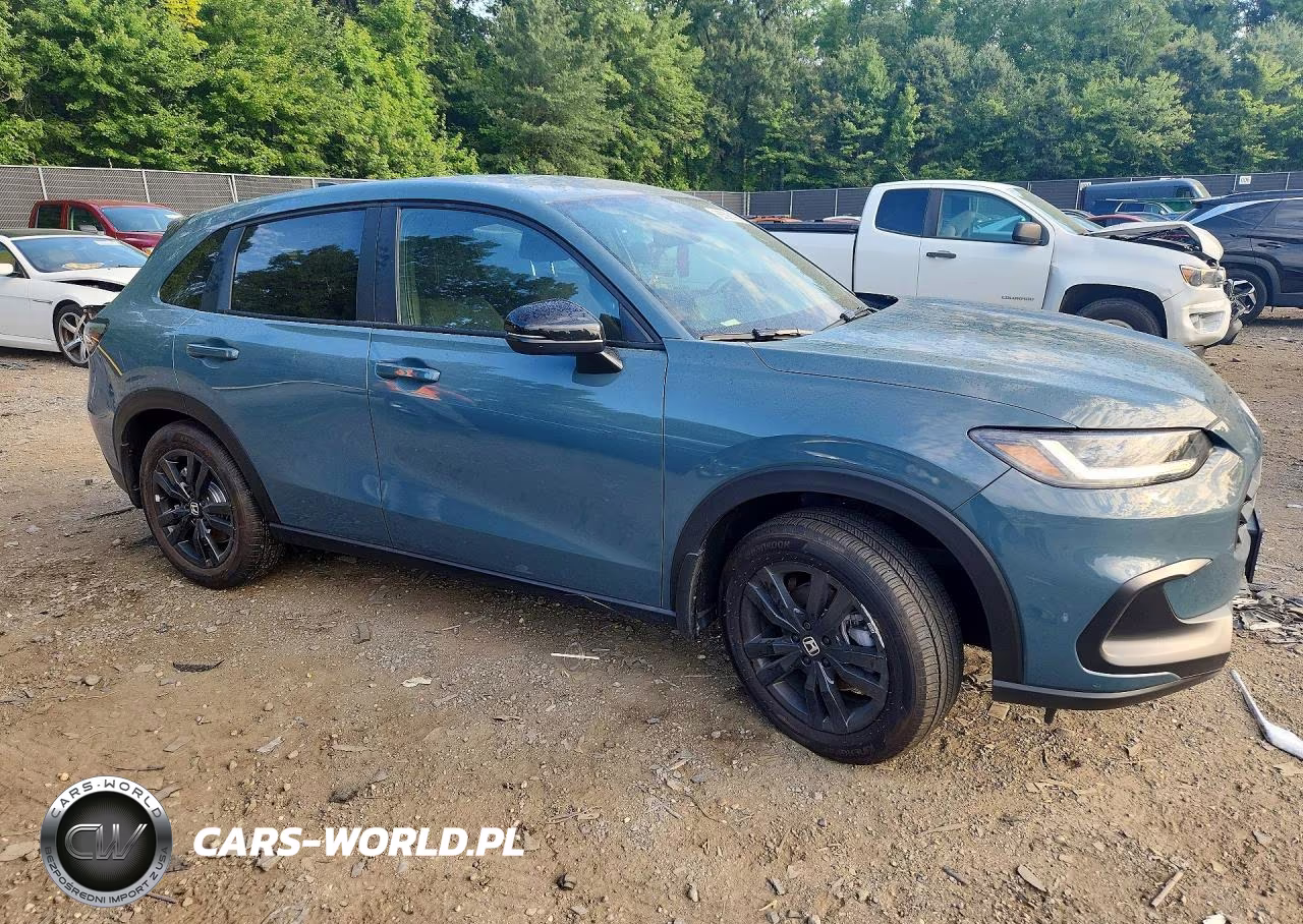 2026 Honda Hr-V Sport VIN:3CZRZ2H50TM756660 - 4