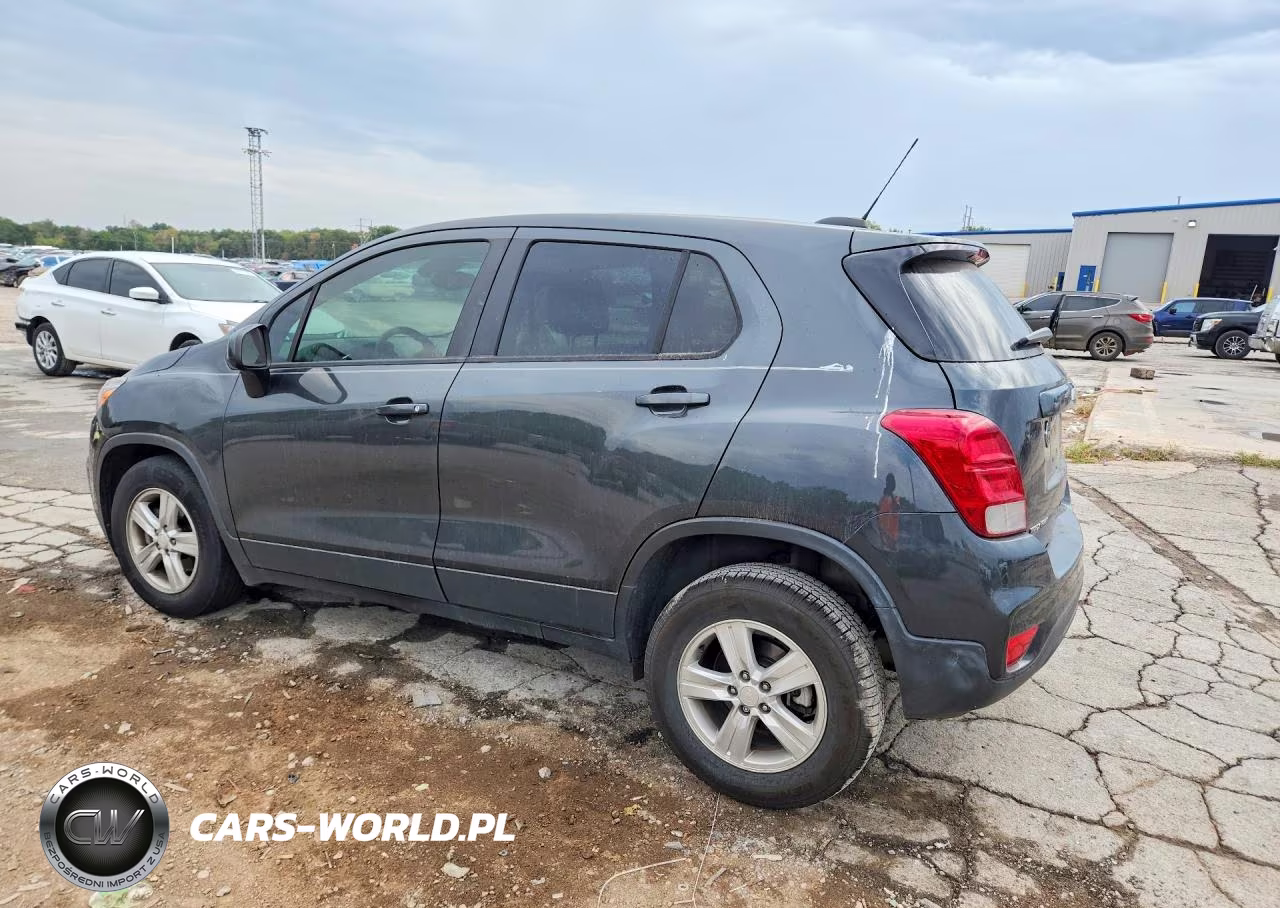 2020 Chevrolet Trax Ls VIN:3GNCJNSB1LL194381 - 2