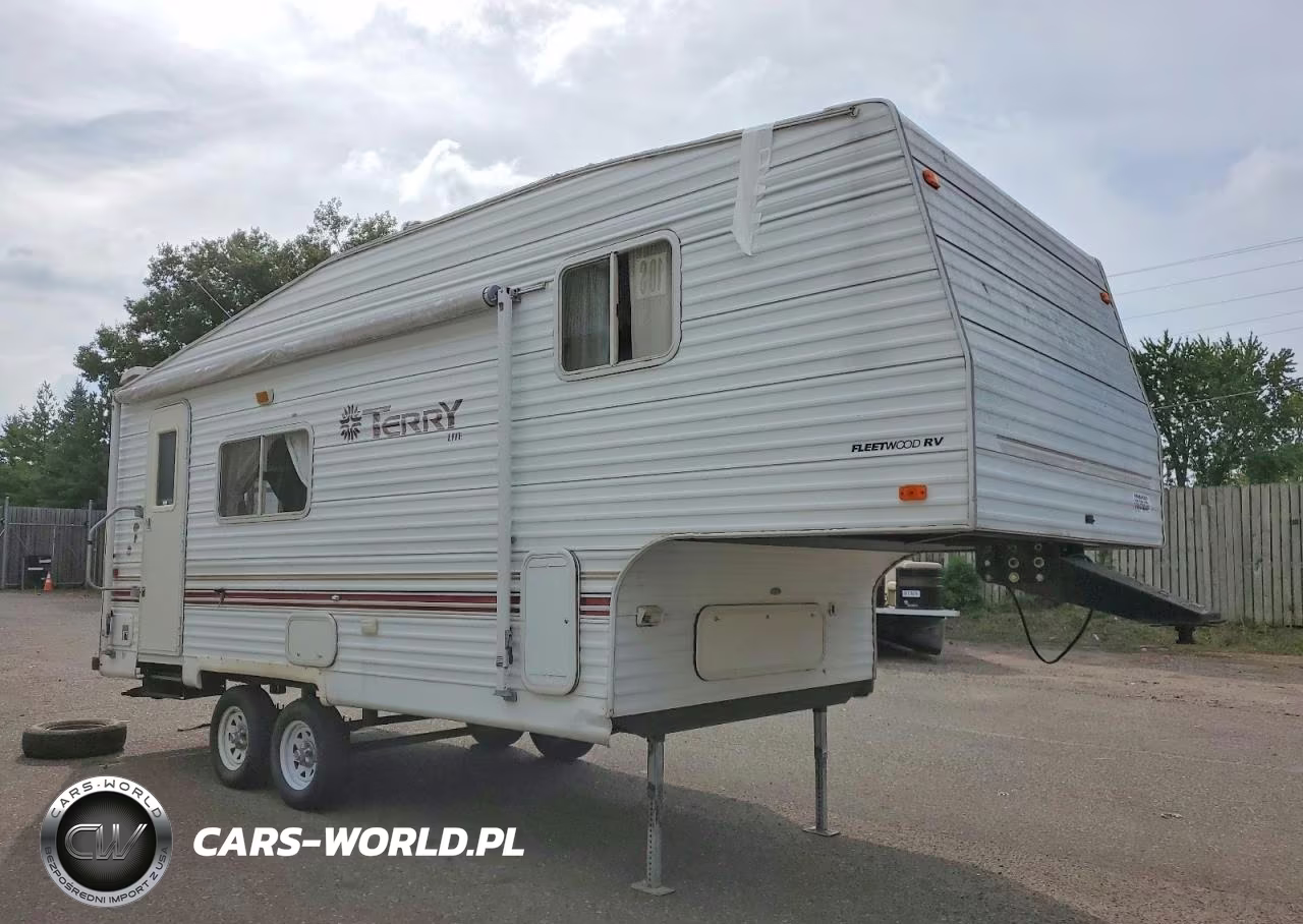2002 Fleetwood Terry Camper – zdjęcie 1 z 10