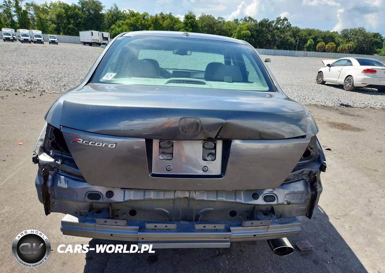 2010 Honda Accord VIN:1HGCP2F82AA122826 - 6