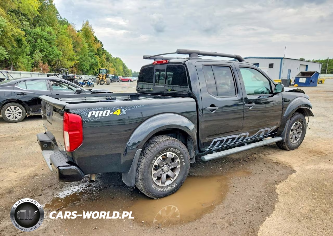 2020 Nissan Frontier Pro-4X VIN:1N6ED0EB9LN702004 - 3