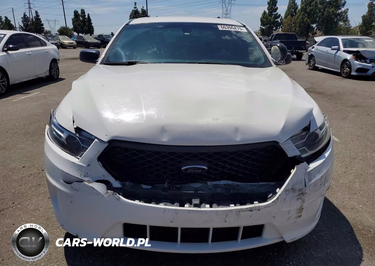 2017 Ford Taurus Police Interceptor VIN:1FAHP2L86HG100348 - 5