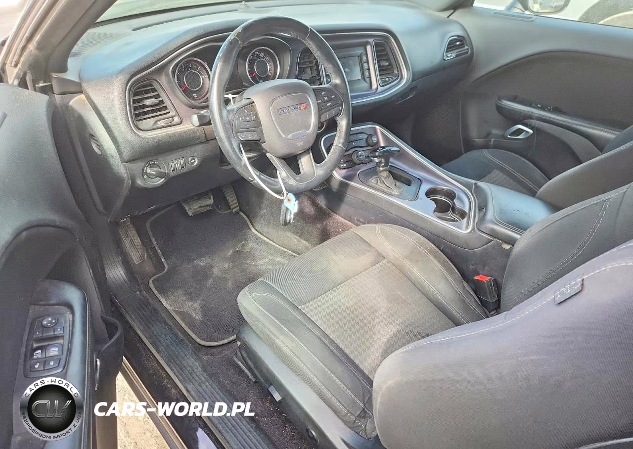 2016 Dodge Challenger Sxt VIN:2C3CDZAG2GH184658 - 8