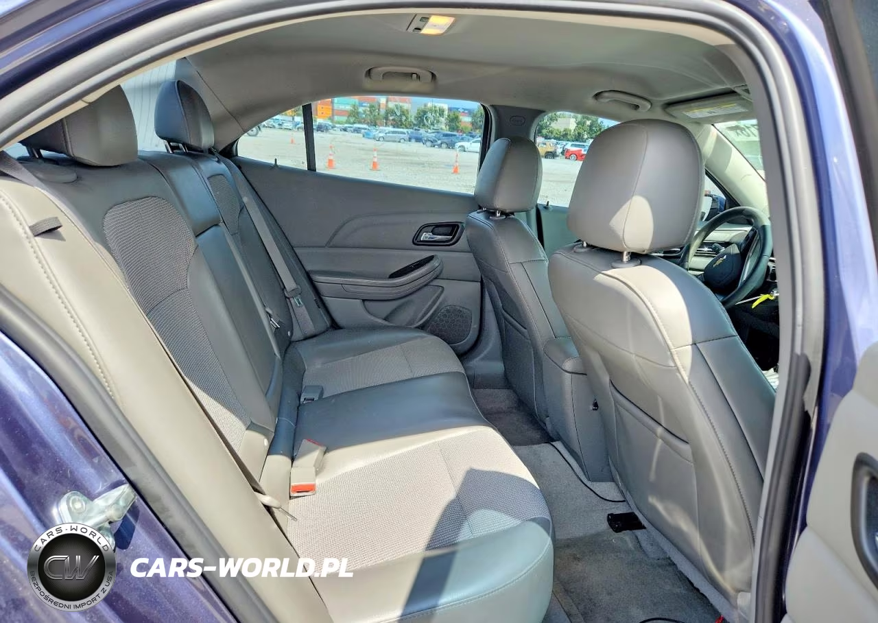 2015 Chevrolet Malibu 1Lt VIN:1G11C5SLXFF341985 - 10