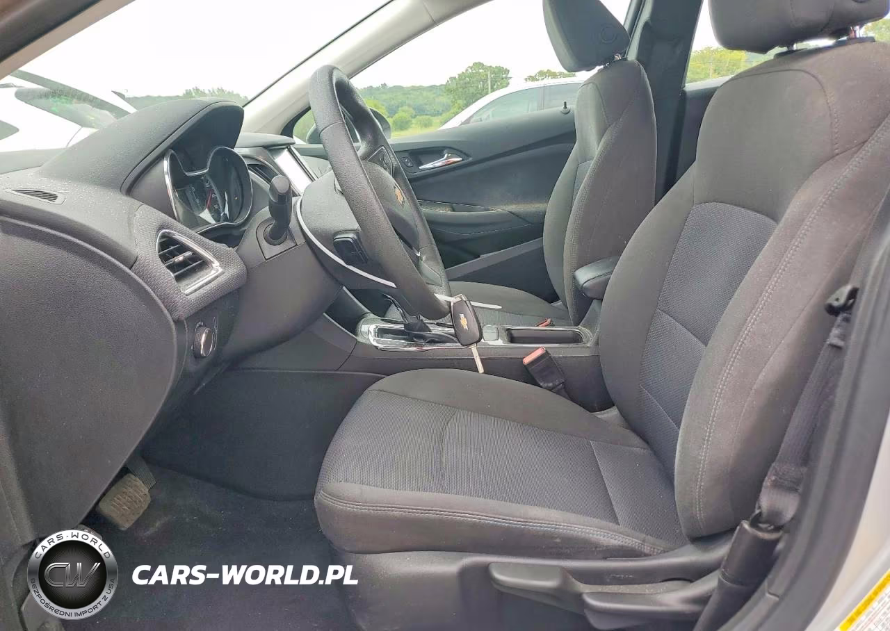 2018 Chevrolet Cruze Lt VIN:3G1BE6SM0JS655274 - 7