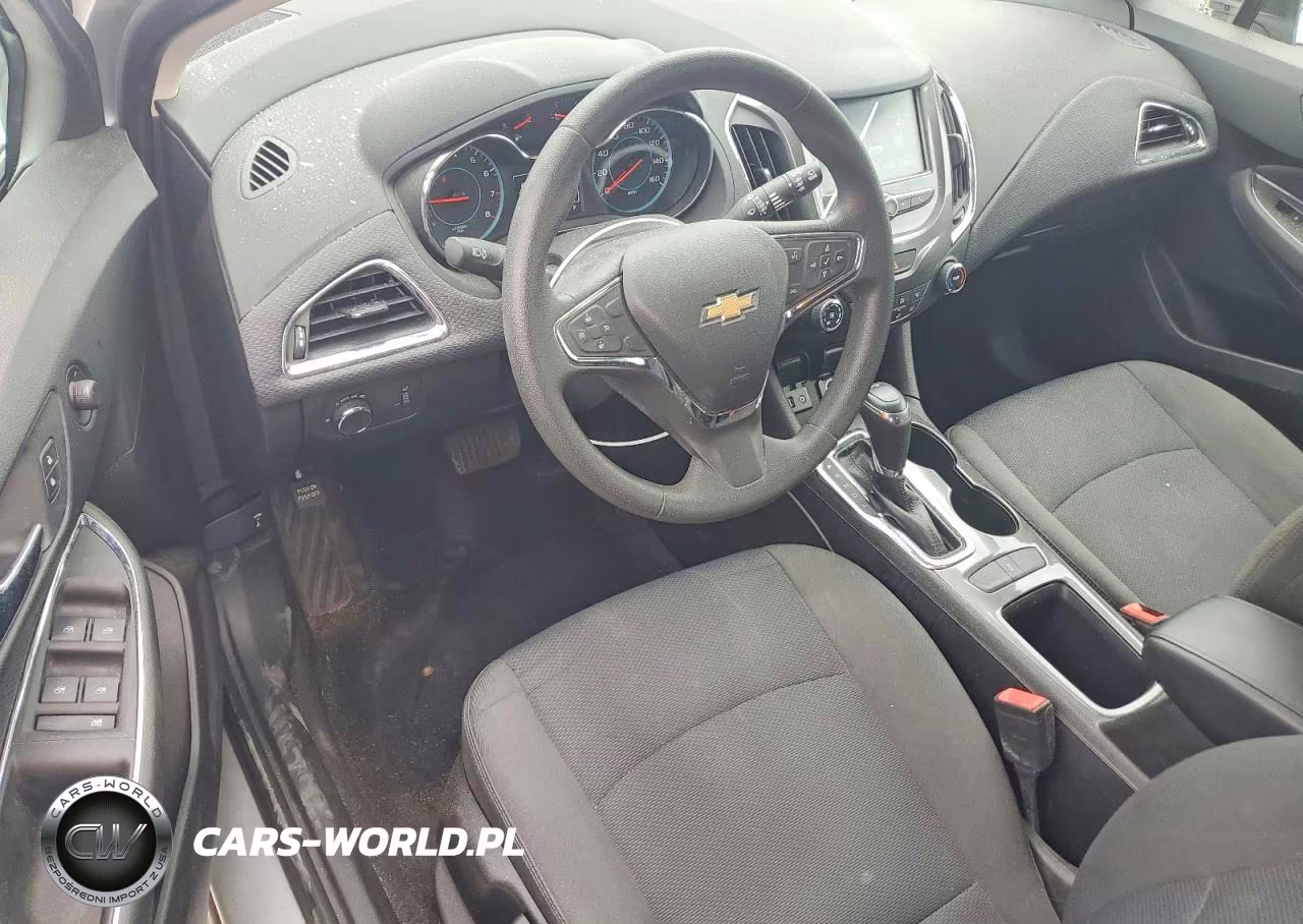 2018 Chevrolet Cruze Lt VIN:3G1BE6SM0JS655274 - 8