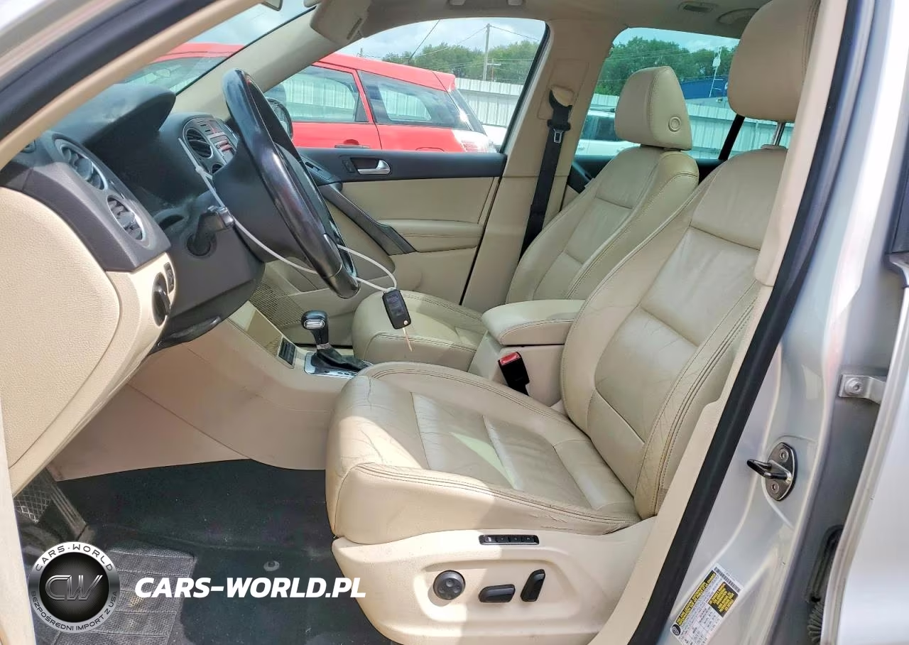 2010 Volkswagen Tiguan Se VIN:WVGBV7AX9AW510212 - 7