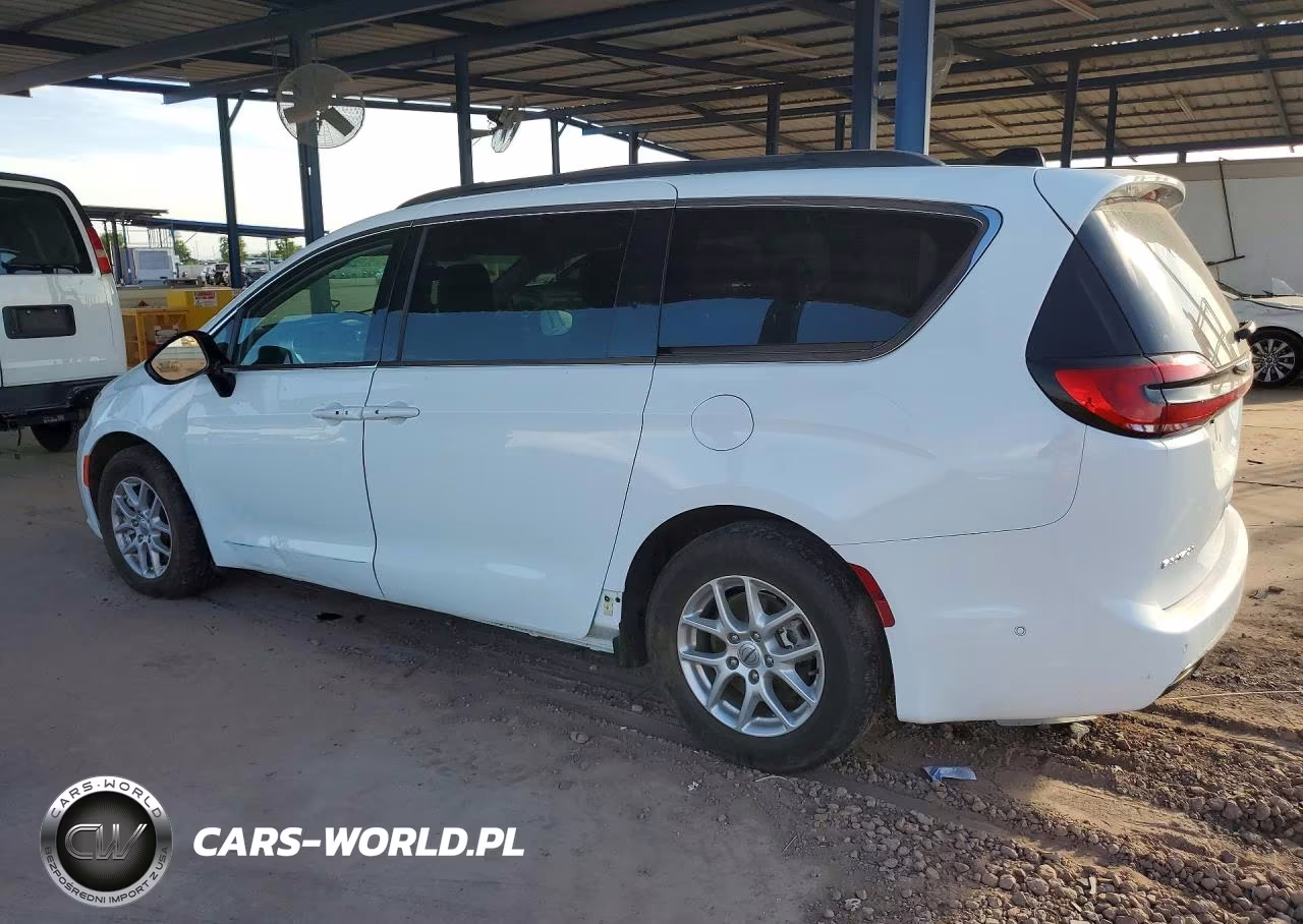 2024 Chrysler Pacifica Touring L VIN:2C4RC1BG4RR114567 - 2