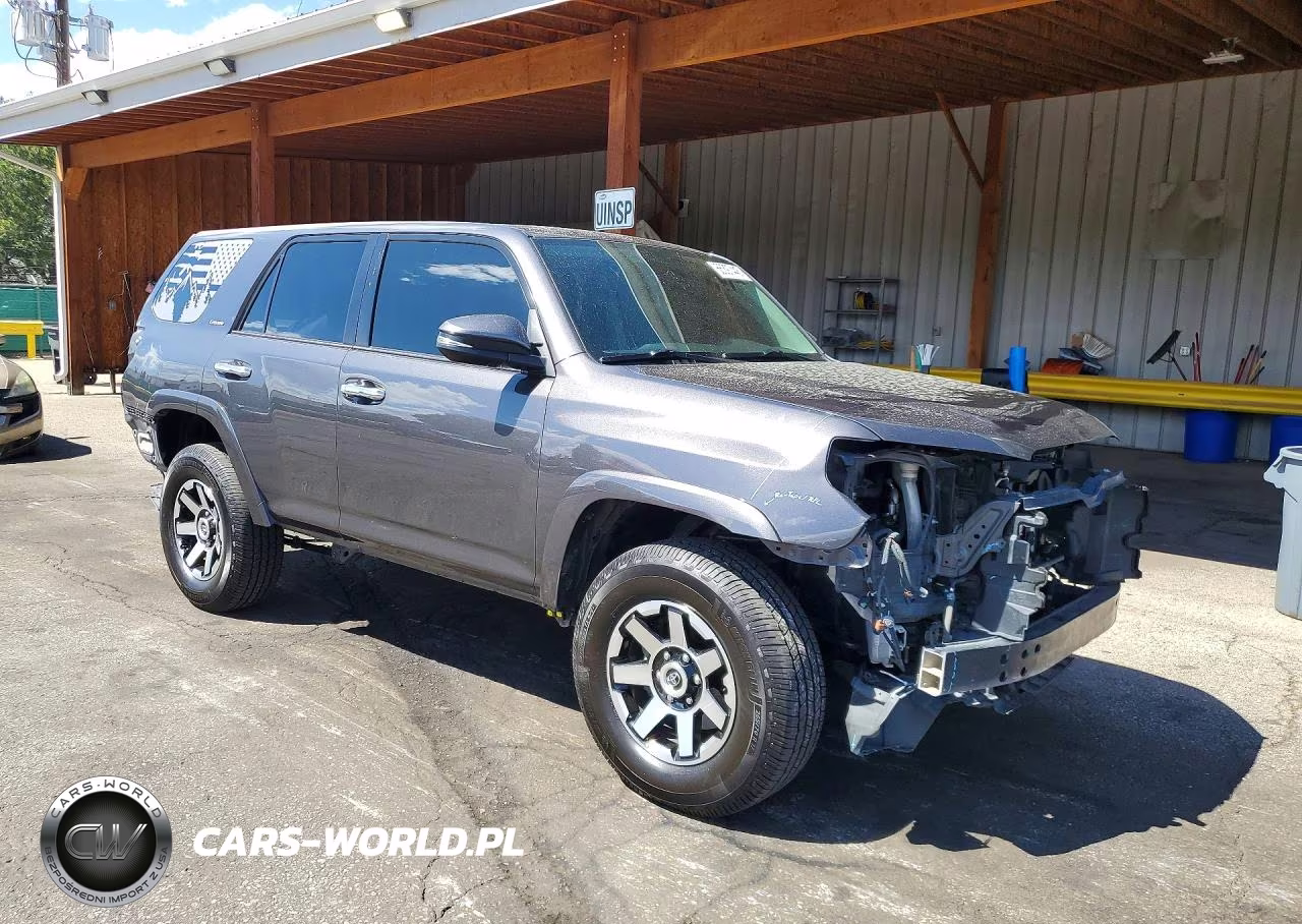 2014 Toyota 4Runner Limited VIN:JTEBU5JR9E5169740 - 4