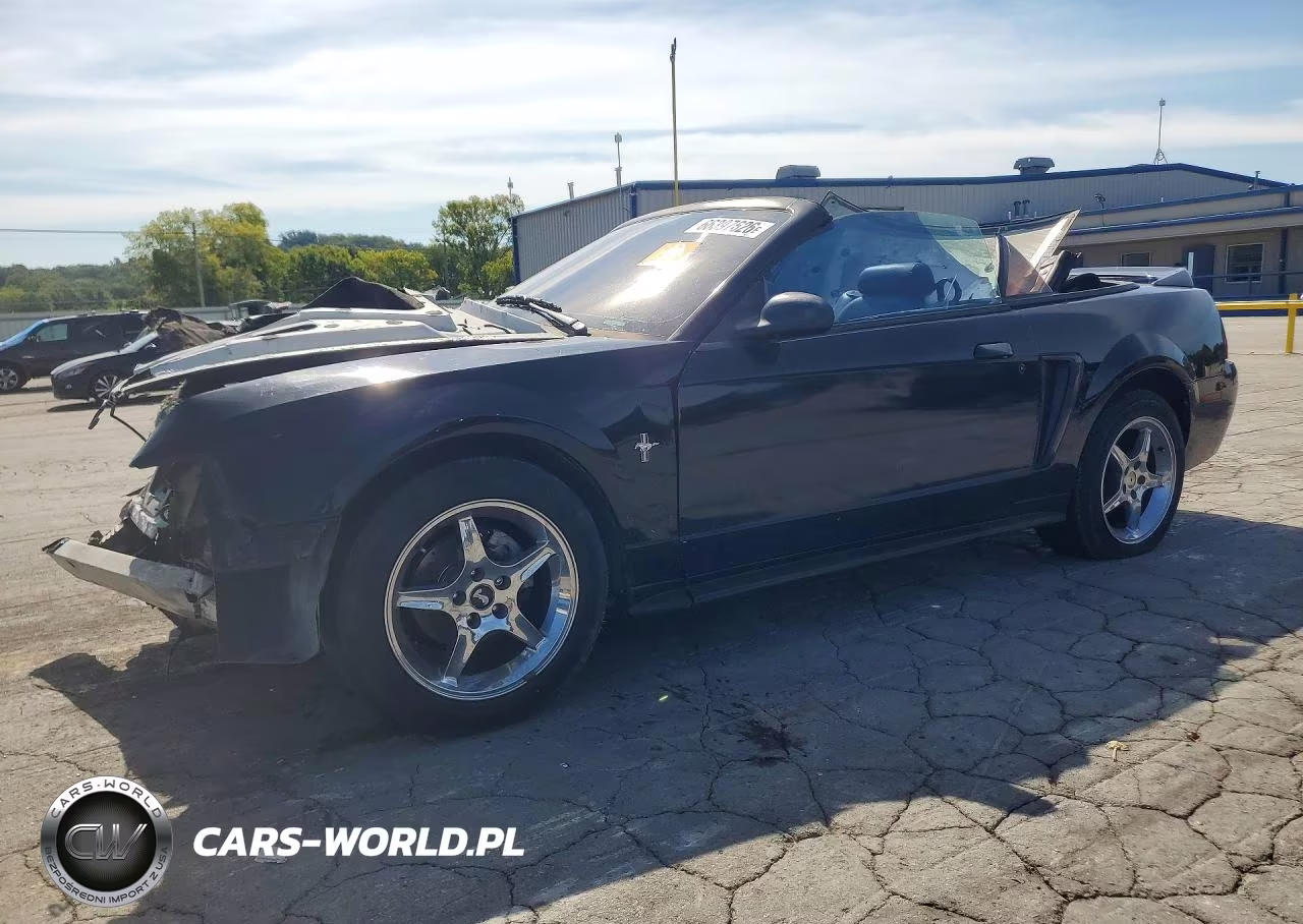2000 Ford Mustang