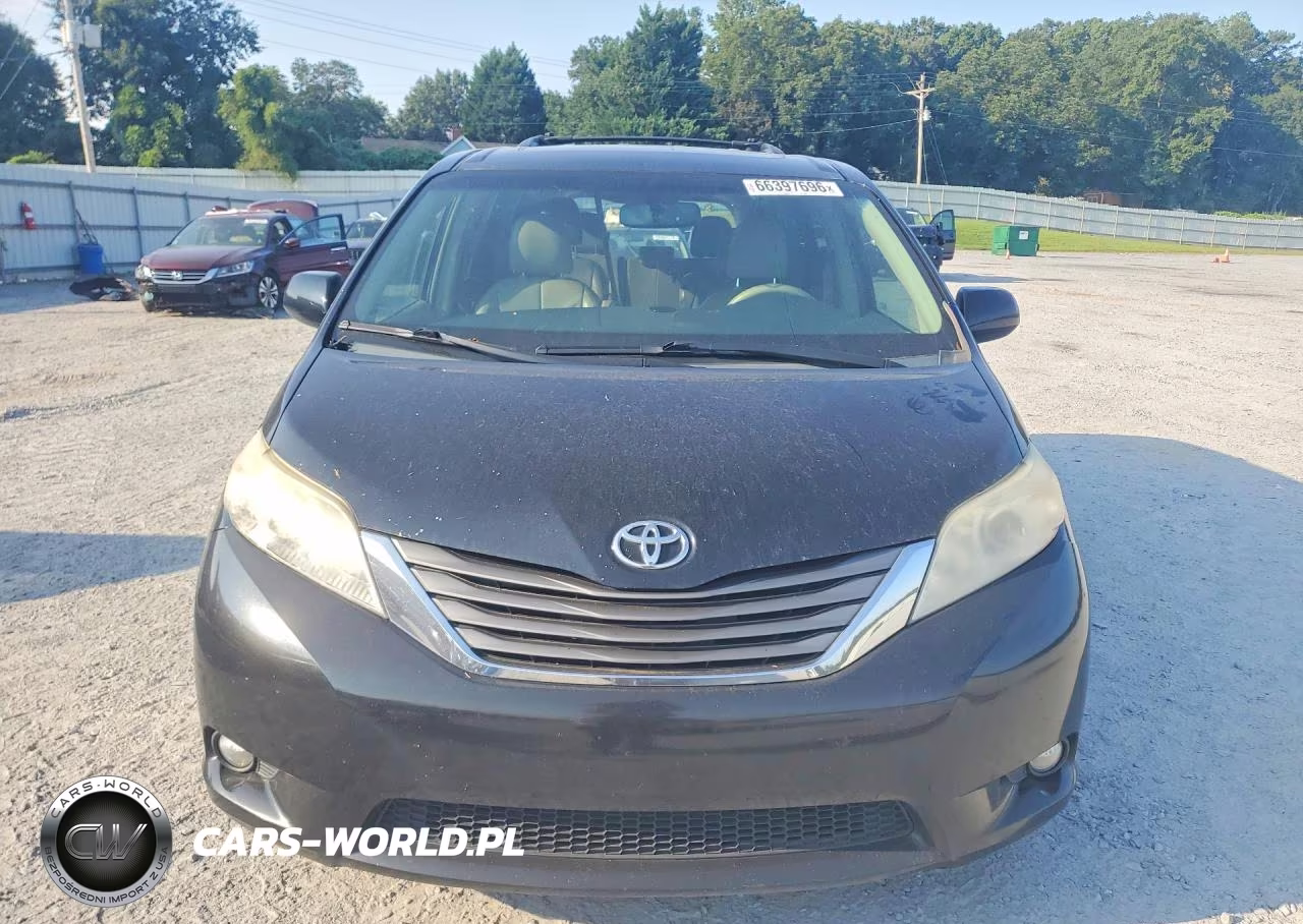 2012 Toyota Sienna Xle 8-Passenger VIN:5TDYK3DC4CS229088 - 5