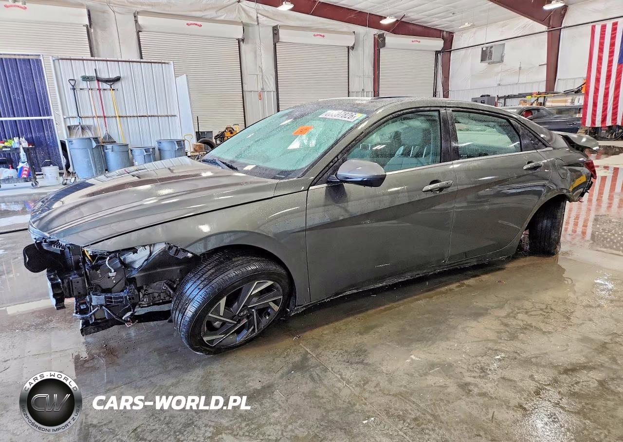 2024 Hyundai Elantra Sel – zdjęcie 1 z 13