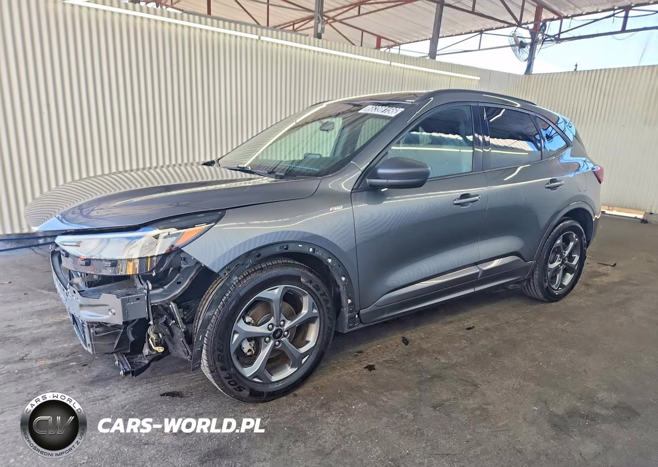 2023 Ford Escape St Line – zdjęcie 1 z 13