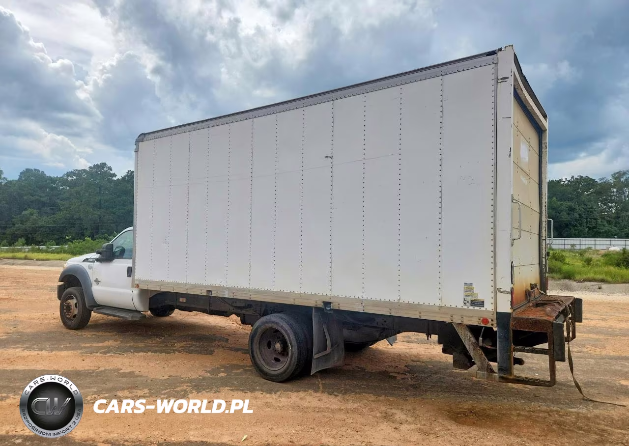 2015 Ford F550 Super Duty Box Truck VIN:1FDUF5GT1FEA32069 - 2