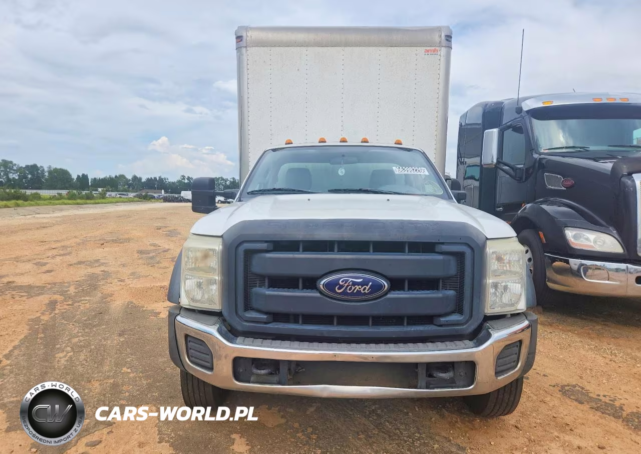 2015 Ford F550 Super Duty Box Truck VIN:1FDUF5GT1FEA32069 - 5