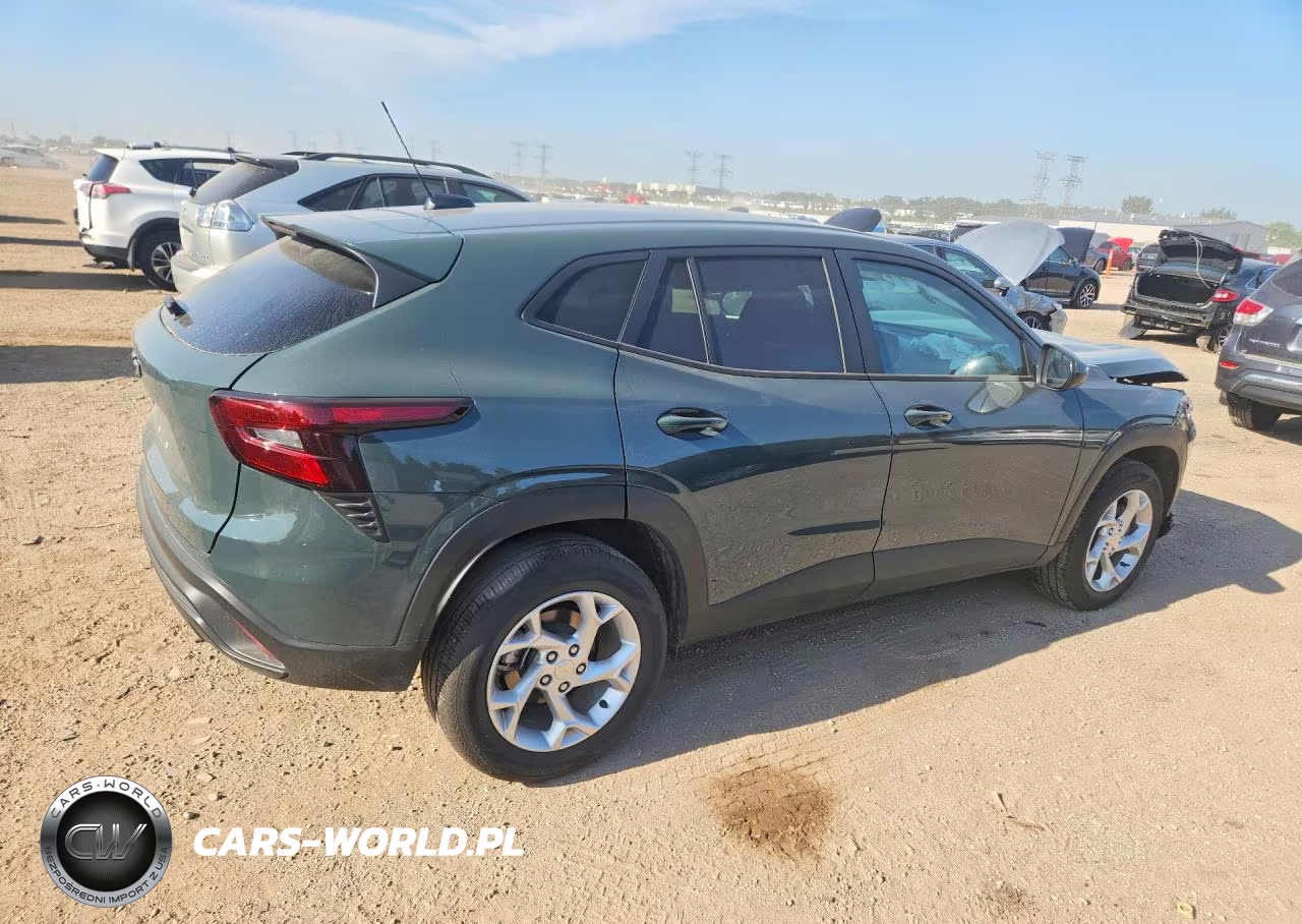 2026 Chevrolet Trax Ls VIN:KL77LFEP7TC197649 - 3