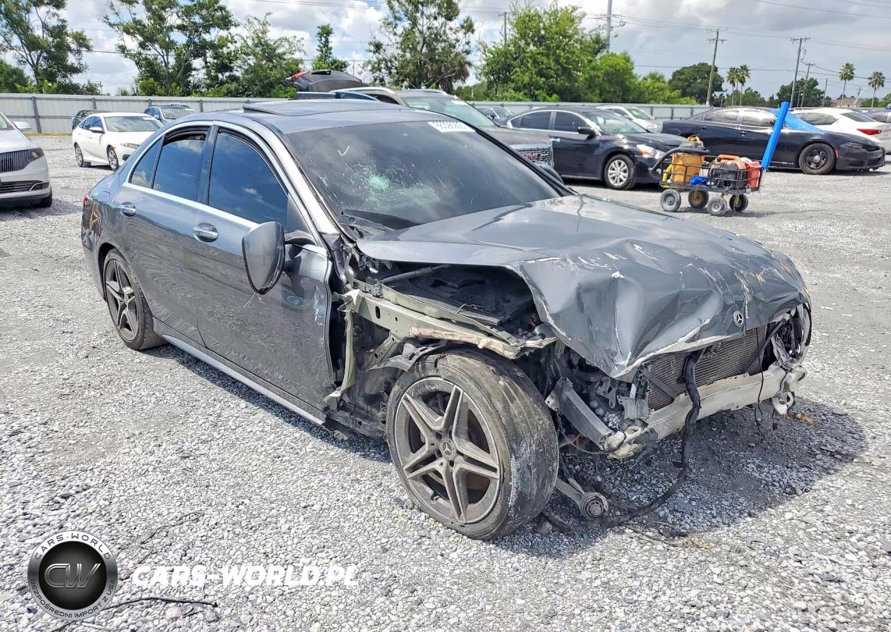 2021 Mercedes-Benz C 300 VIN:W1KWF8DB5MR609370 - 4