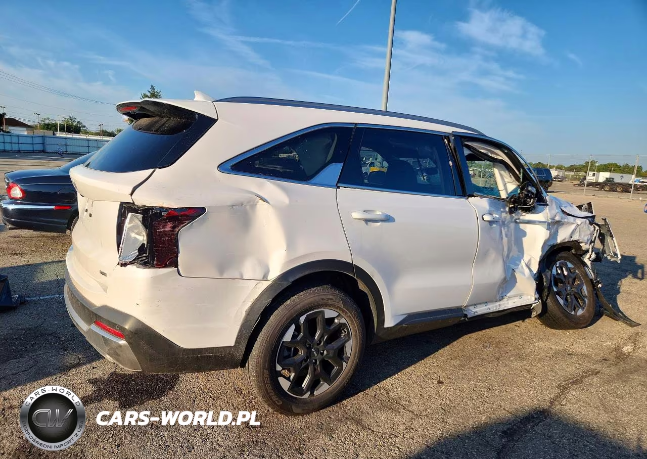 2025 Kia Sorento S VIN:5XYRLDJC7SG372592 - 3