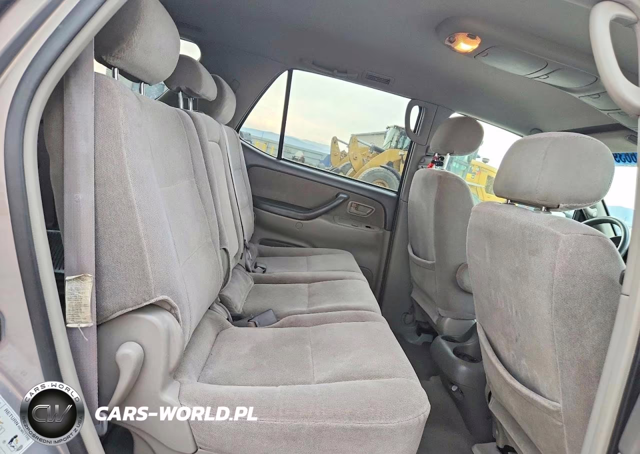 2002 Toyota Sequoia Sr5 VIN:5TDBT44A52S059815 - 10