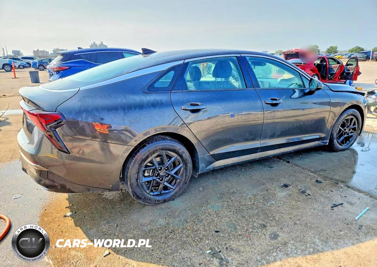 2025 Kia K5 Lxs VIN:KNAG24J75S5316315 - 3